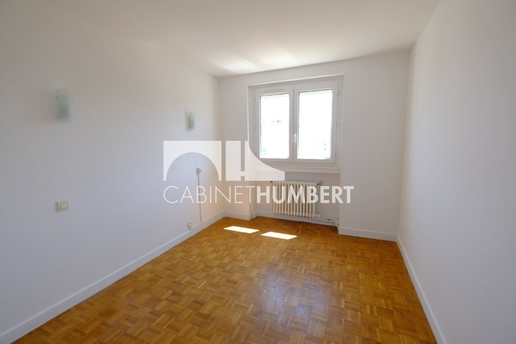 T4 - CITE DU DESIGN A LOUER - ST ETIENNE CARNOT - 70.67 m2 - 710 &euro; charges comprises par mois