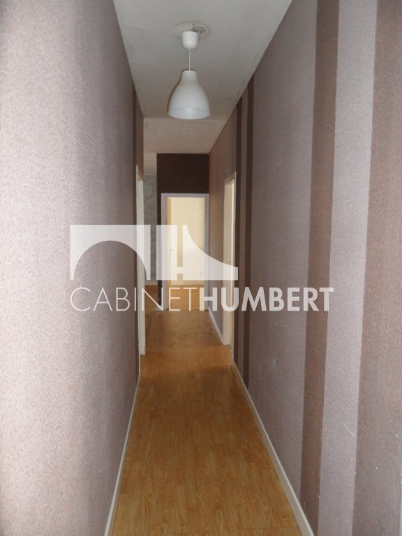 APPARTEMENT T4 A LOUER - ST ETIENNE CENTRE VILLE - 84.79 m2 - 590 &euro; charges comprises par mois