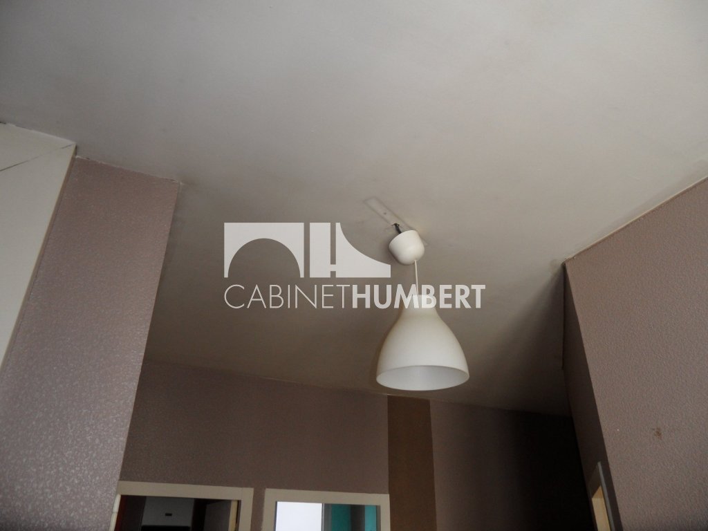 APPARTEMENT T4 A LOUER - ST ETIENNE CENTRE VILLE - 84.79 m2 - 590 &euro; charges comprises par mois