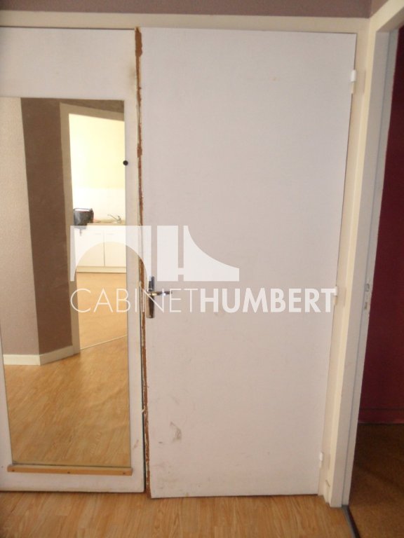 APPARTEMENT T4 A LOUER - ST ETIENNE CENTRE VILLE - 84.79 m2 - 590 &euro; charges comprises par mois