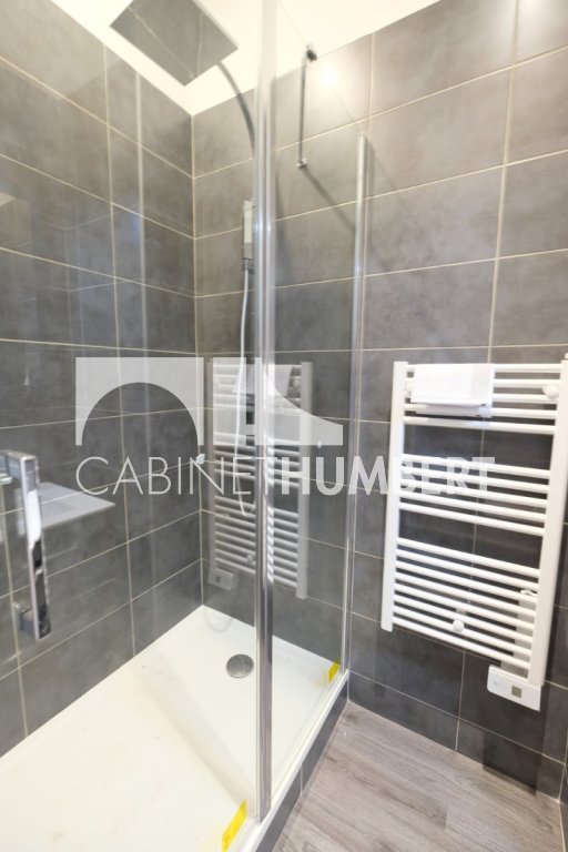 APPARTEMENT T4 A LOUER - ST ETIENNE CENTRE VILLE - 102.54 m2 - 980 &euro; charges comprises par mois