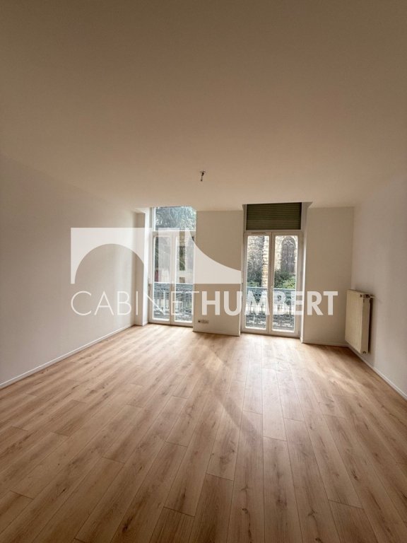 APPARTEMENT T4 A LOUER - ST ETIENNE CENTRE VILLE - 81.83 m2 - 670€ charges comprises par mois