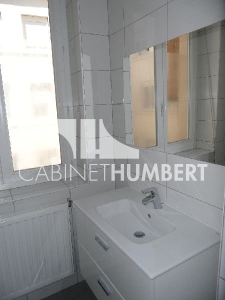 APPARTEMENT T4 A LOUER - ST ETIENNE CENTRE VILLE - 97.31 m2 - 780 € charges comprises par mois