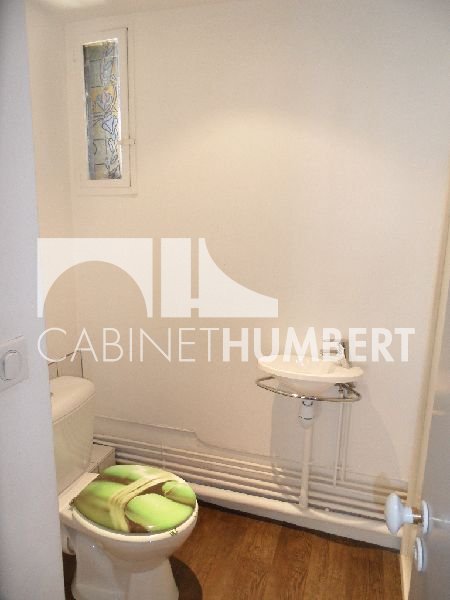 APPARTEMENT T4 A LOUER - ST ETIENNE CENTRE VILLE - 97.31 m2 - 780 € charges comprises par mois