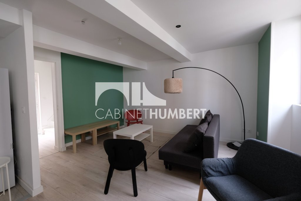APPARTEMENT T4 A LOUER - ST ETIENNE CHATEAUCREUX - 78.99 m2 - 745 &euro; charges comprises par mois