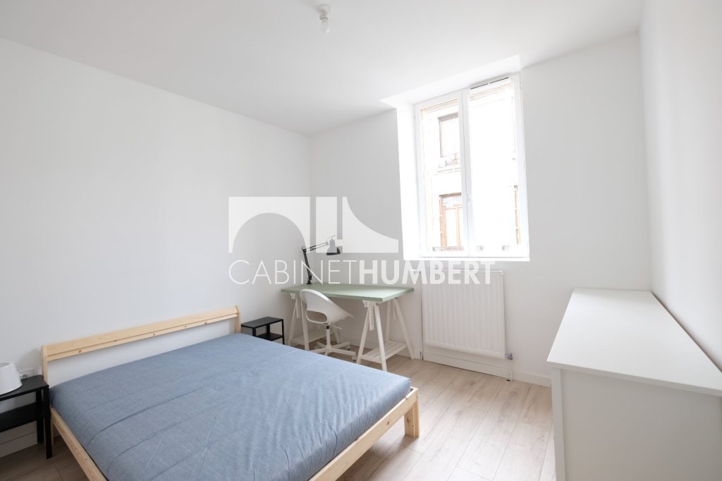 APPARTEMENT T4 A LOUER - ST ETIENNE CHATEAUCREUX - 78.99 m2 - 745 &euro; charges comprises par mois