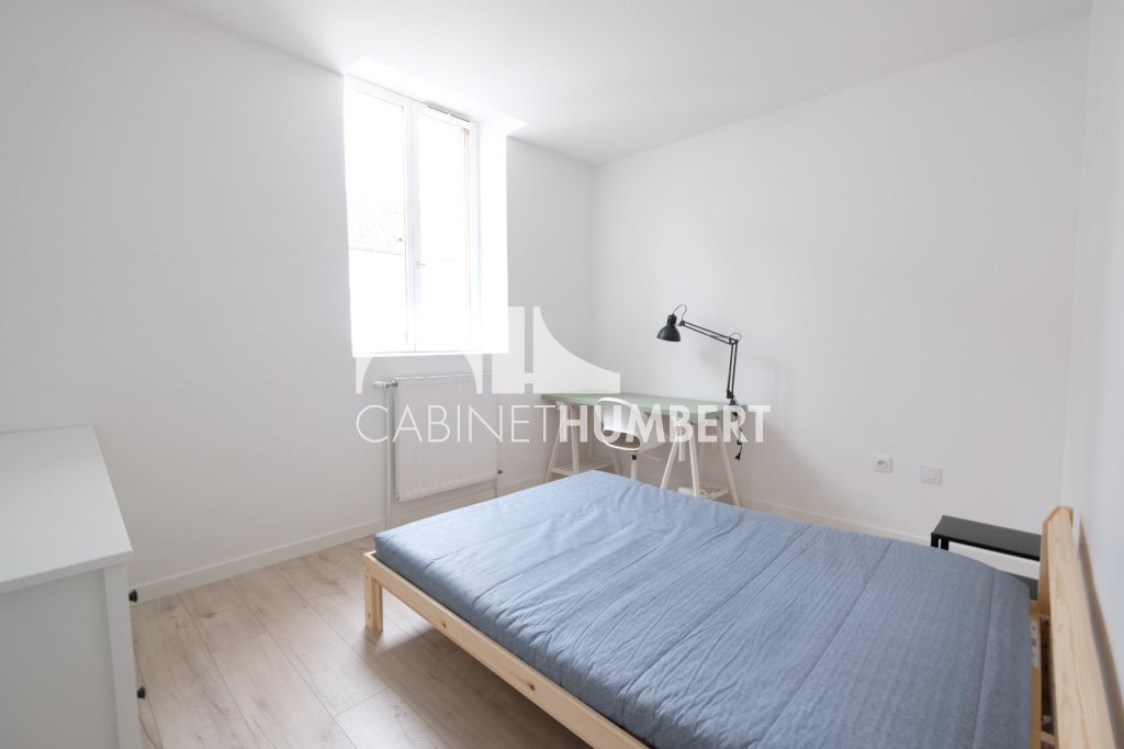 APPARTEMENT T4 A LOUER - ST ETIENNE CHATEAUCREUX - 78.99 m2 - 745 &euro; charges comprises par mois