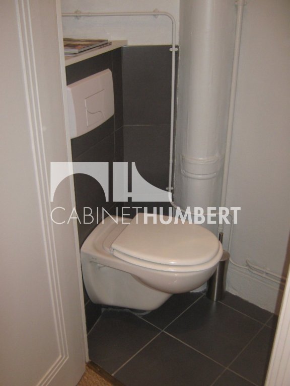 APPARTEMENT T4 A LOUER - ST ETIENNE FACULTE / CENTRE DEUX - 69.79 m2 - 770 &euro; charges comprises par mois