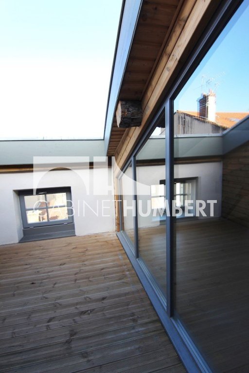 3 Rue Ste-Catherine - F4 duplex rhabilit avec terrasse