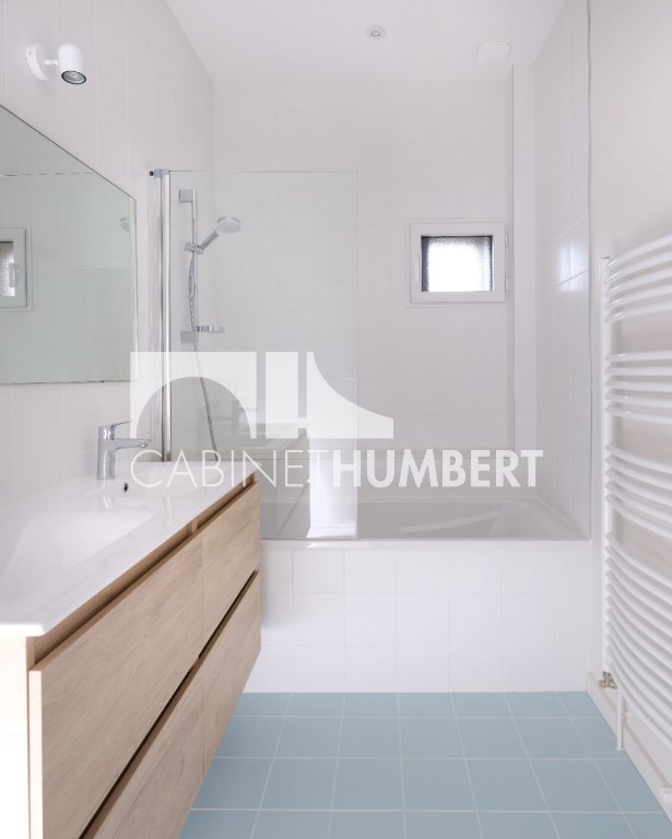 APPARTEMENT T4 A LOUER - ST ETIENNE LA TERRASSE - 112.2 m2 - 1 340 &euro; charges comprises par mois