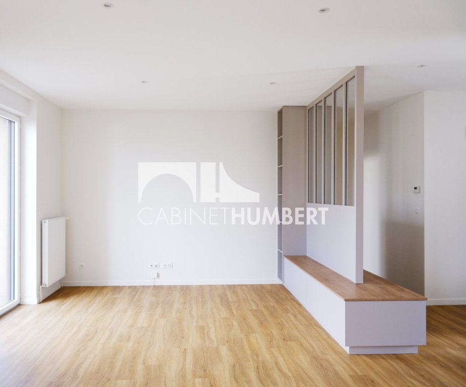APPARTEMENT T4 A LOUER - ST ETIENNE LA TERRASSE - 112.2 m2 - 1 340 &euro; charges comprises par mois