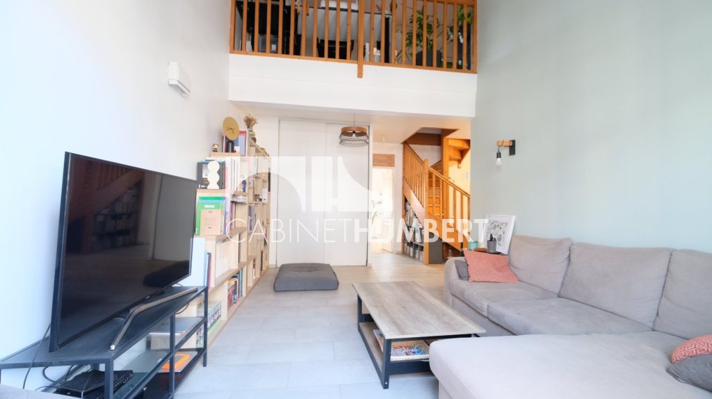 APPARTEMENT T4 A VENDRE - ST ETIENNE BADOUILLRE - 98.44 m2 - 153000€