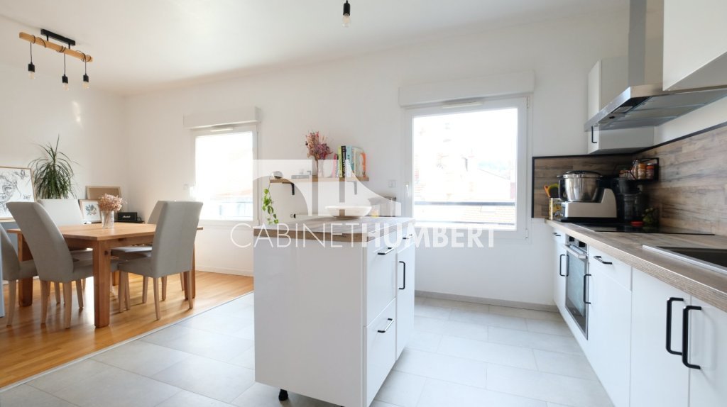APPARTEMENT T4 A VENDRE - ST ETIENNE BADOUILLRE - 98.44 m2 - 153000€