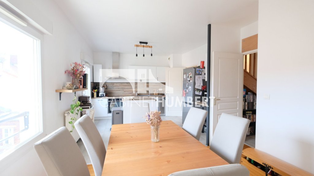 APPARTEMENT T4 A VENDRE - ST ETIENNE BADOUILLRE - 98.44 m2 - 153000€