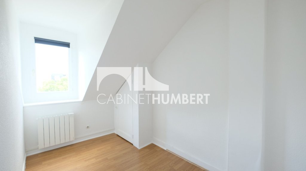 APPARTEMENT T4 A VENDRE - ST ETIENNE BADOUILLÈRE - 110.16 m2 - 85 000 &euro;