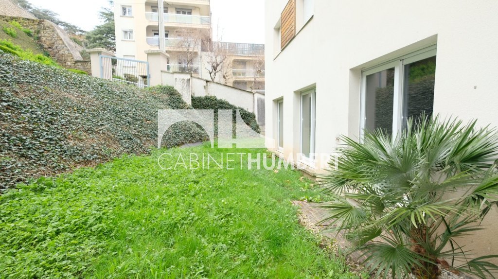 APPARTEMENT T4 A VENDRE - ST ETIENNE BEL AIR - 84.91 m2 - 215�000�&euro;