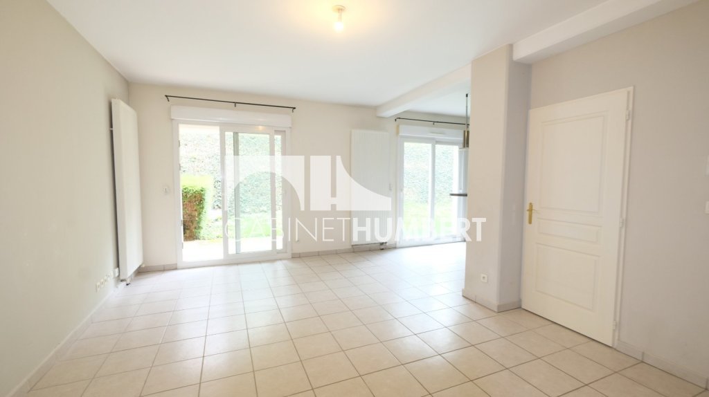 APPARTEMENT T4 A VENDRE - ST ETIENNE BEL AIR - 84.91 m2 - 215�000�&euro;