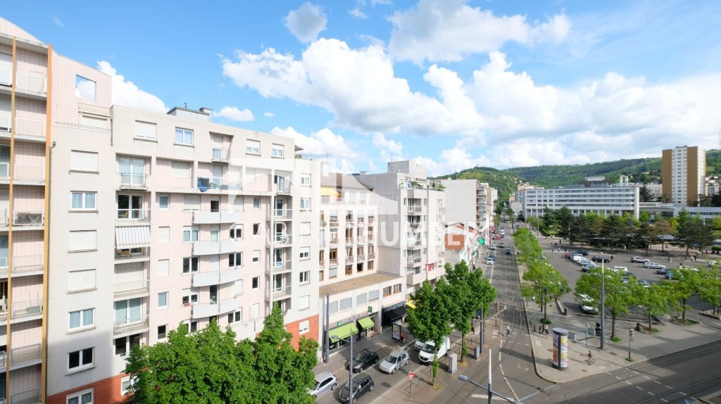 APPARTEMENT T4 A VENDRE - ST ETIENNE BELLEVUE - 91.5 m2 - 79000€