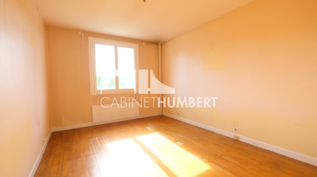 APPARTEMENT T4 A VENDRE - ST ETIENNE BELLEVUE - 91.5 m2 - 79 000 €