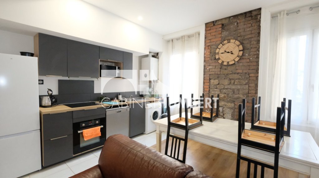 APPARTEMENT T4 A VENDRE - ST ETIENNE BELLEVUE - 73.8 m2 - 79�000�&euro;