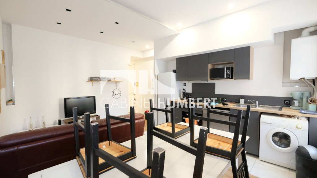 APPARTEMENT T4 A VENDRE - ST ETIENNE BELLEVUE - 73.8 m2 - 79�000�&euro;