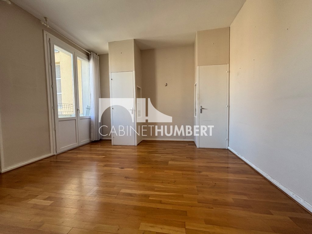 APPARTEMENT T4 A VENDRE - ST ETIENNE BERGSON - 102.23 m2 - 129 000 &euro;