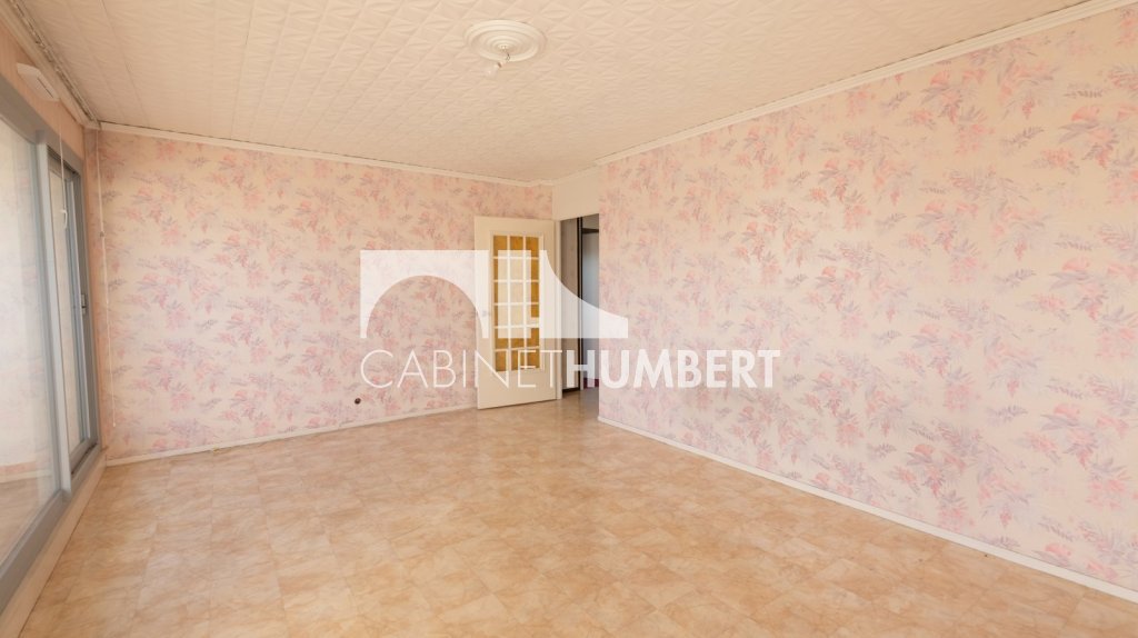 APPARTEMENT T4 A VENDRE - ST ETIENNE BERGSON - 83.32 m2 - 99 000 &euro;