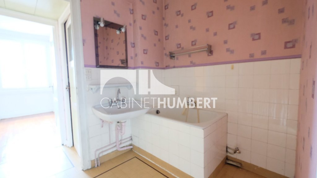 APPARTEMENT T4 A VENDRE - ST ETIENNE CARNOT - 92.42 m2 - 69000€