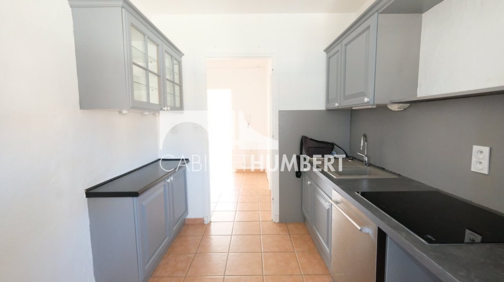 APPARTEMENT T4 A VENDRE - ST ETIENNE CARNOT - 86.58 m2 - 109 000 &euro;