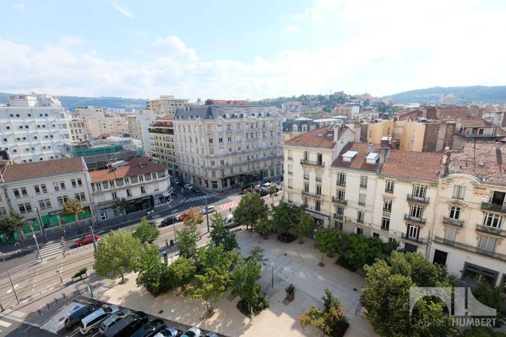 APPARTEMENT T4 - ST ETIENNE CENTRE VILLE - 76,89 m2 - VENDU