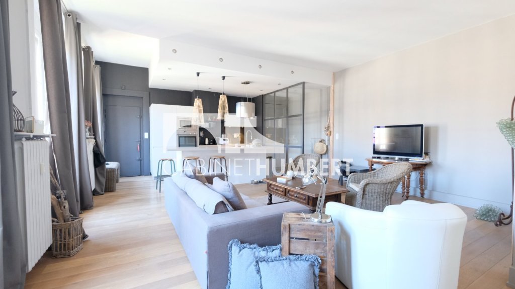 APPARTEMENT T4 A VENDRE - ST ETIENNE CENTRE VILLE - 94.14 m2 - 159000€