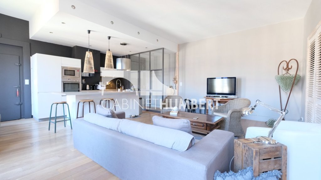 APPARTEMENT T4 A VENDRE - ST ETIENNE CENTRE VILLE - 94.14 m2 - 159000€