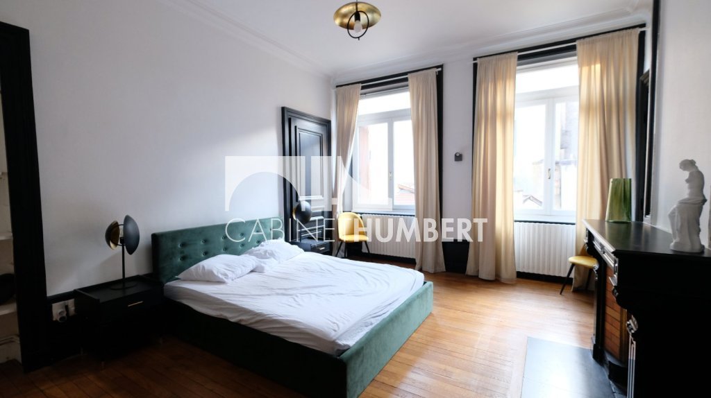 APPARTEMENT T4 A VENDRE - ST ETIENNE CENTRE VILLE - 83.12 m2 - 109000€