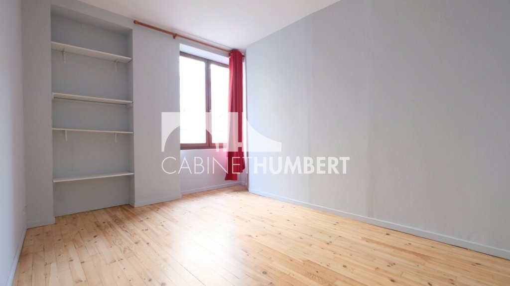 APPARTEMENT T4 A VENDRE - ST ETIENNE CENTRE VILLE - 98 m2 - 139�000�&euro;