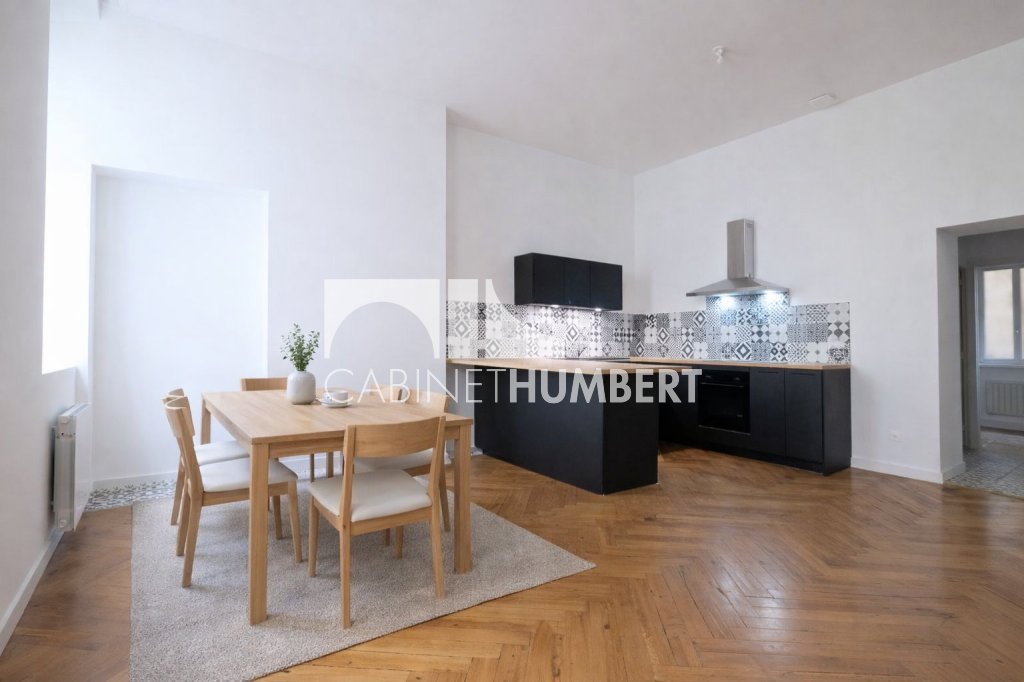 APPARTEMENT T4 A VENDRE - ST ETIENNE CENTRE VILLE - 100.64 m2 - 189�900�&euro;