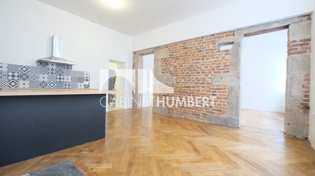 APPARTEMENT T4 A VENDRE - ST ETIENNE CENTRE VILLE - 100.64 m2 - 189�900�&euro;