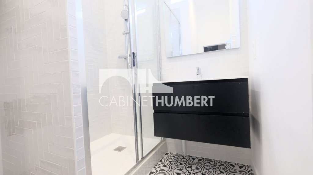 APPARTEMENT T4 A VENDRE - ST ETIENNE CENTRE VILLE - 100.64 m2 - 189 900 &euro;