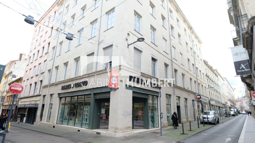 APPARTEMENT T4 A VENDRE - ST ETIENNE CENTRE VILLE - 100.64 m2 - 189 900 &euro;