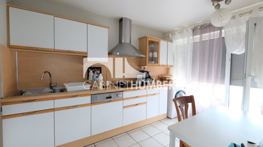 APPARTEMENT T4 A VENDRE - ST ETIENNE FACULTE / CENTRE DEUX - 98.11 m2 - 120000€