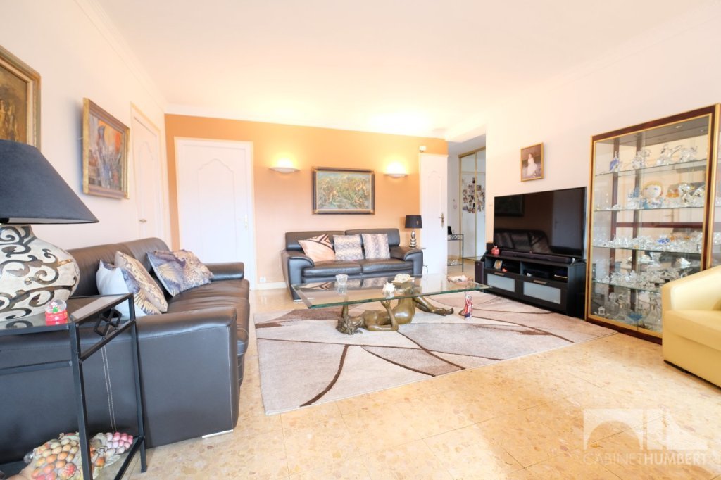 APPARTEMENT T4 A VENDRE - ST ETIENNE FAURIEL - 91,22 m2 - 187000 €