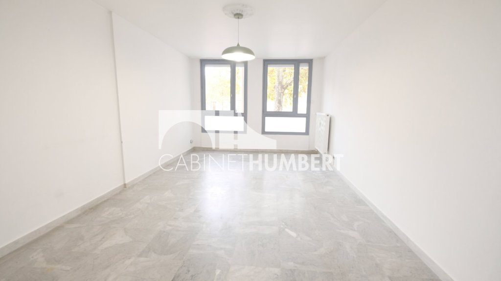 APPARTEMENT T4 A VENDRE - ST ETIENNE FAURIEL - 94.81 m2 - 109000€