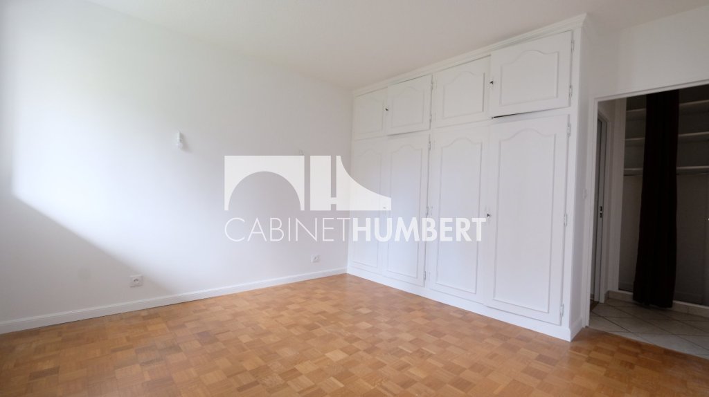 APPARTEMENT T4 A VENDRE - ST ETIENNE FAURIEL - 92.67 m2 - 155�000�&euro;