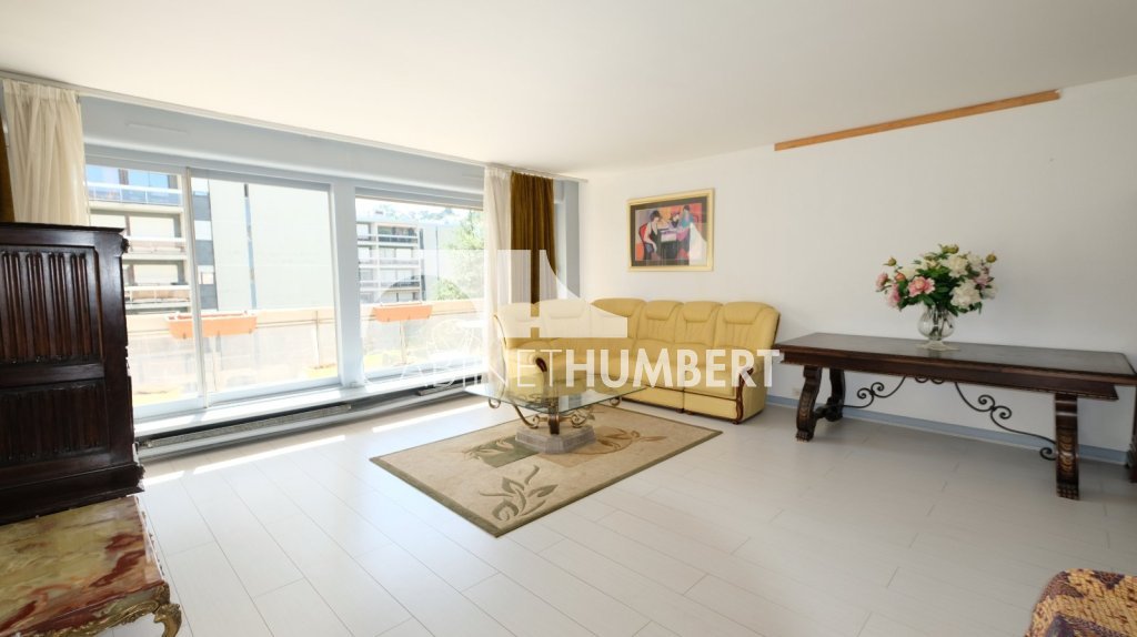 APPARTEMENT T4 A VENDRE - ST ETIENNE FAURIEL - 110.29 m2 - 119 000 &euro;