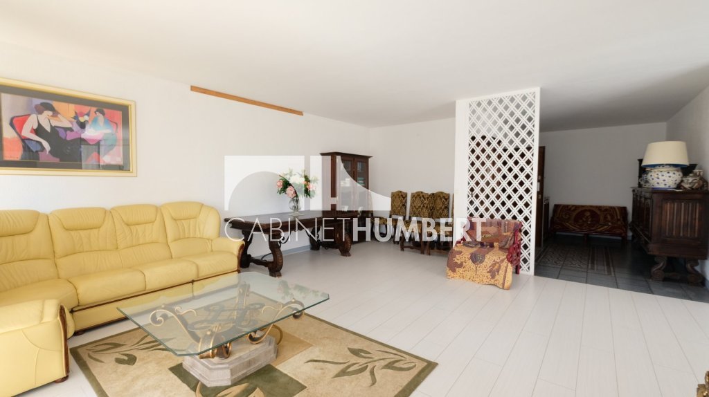 APPARTEMENT T4 A VENDRE - ST ETIENNE FAURIEL - 110.29 m2 - 119 000 &euro;