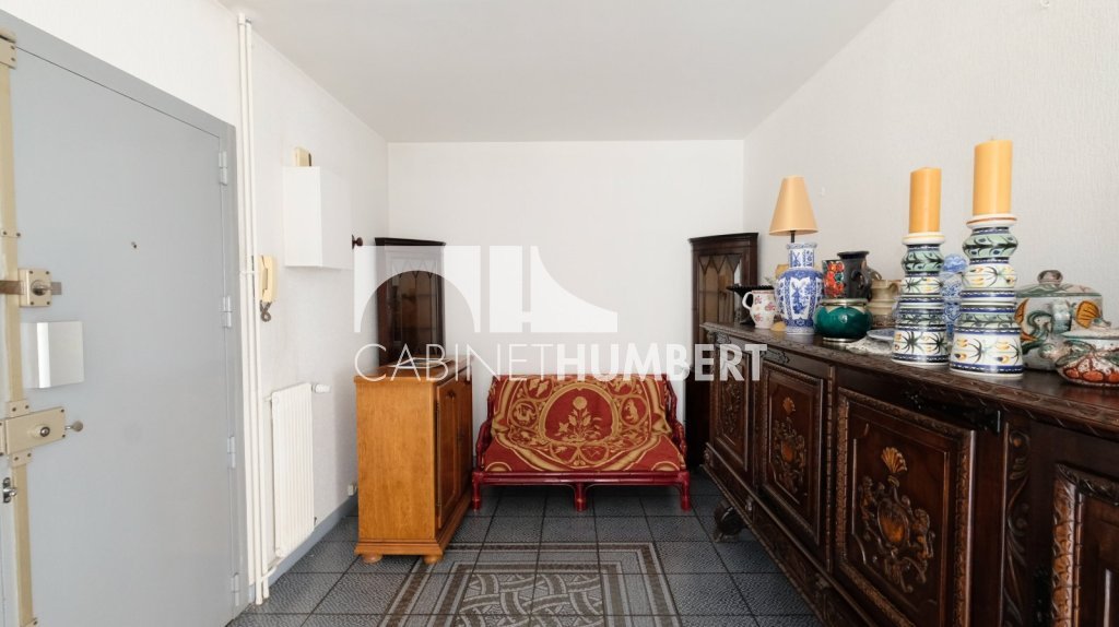 APPARTEMENT T4 A VENDRE - ST ETIENNE FAURIEL - 110.29 m2 - 119 000 &euro;