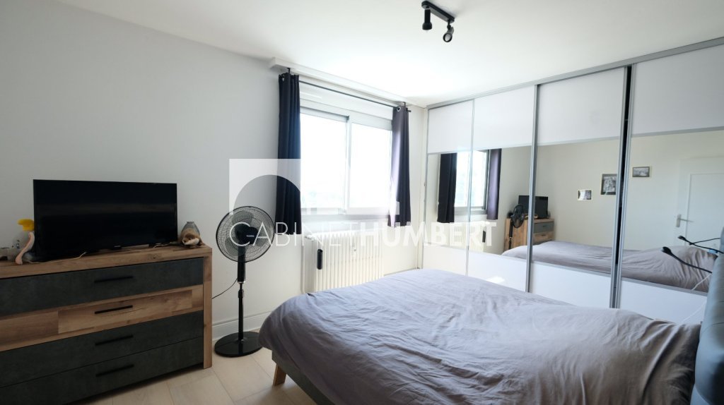 APPARTEMENT T4 A VENDRE - ST ETIENNE FAURIEL - 90.23 m2 - 175 000 &euro;