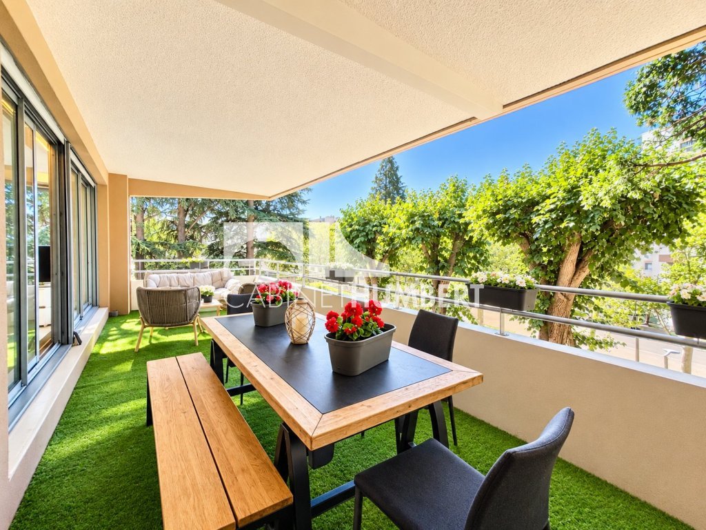APPARTEMENT T4 A VENDRE - ST ETIENNE FAURIEL - 93 m2 - 260 000 &euro;