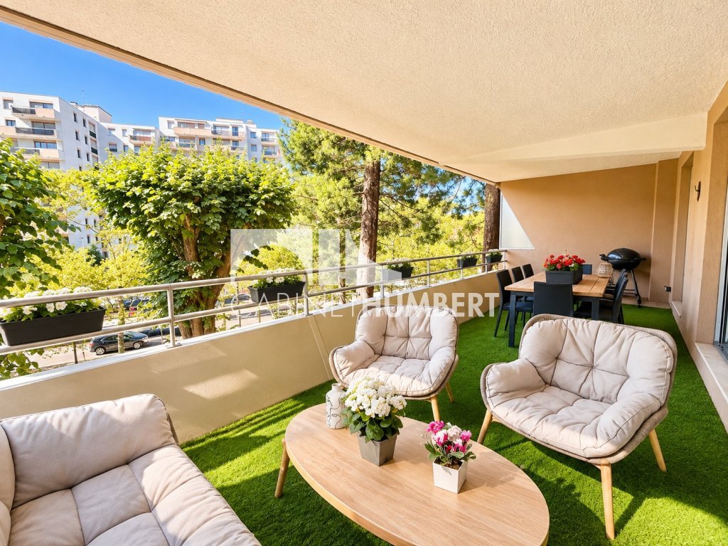 APPARTEMENT T4 A VENDRE - ST ETIENNE FAURIEL - 93 m2 - 260 000 &euro;