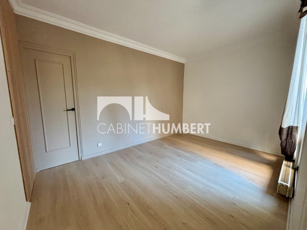 APPARTEMENT T4 A VENDRE - ST ETIENNE FAURIEL - 93 m2 - 260 000 &euro;