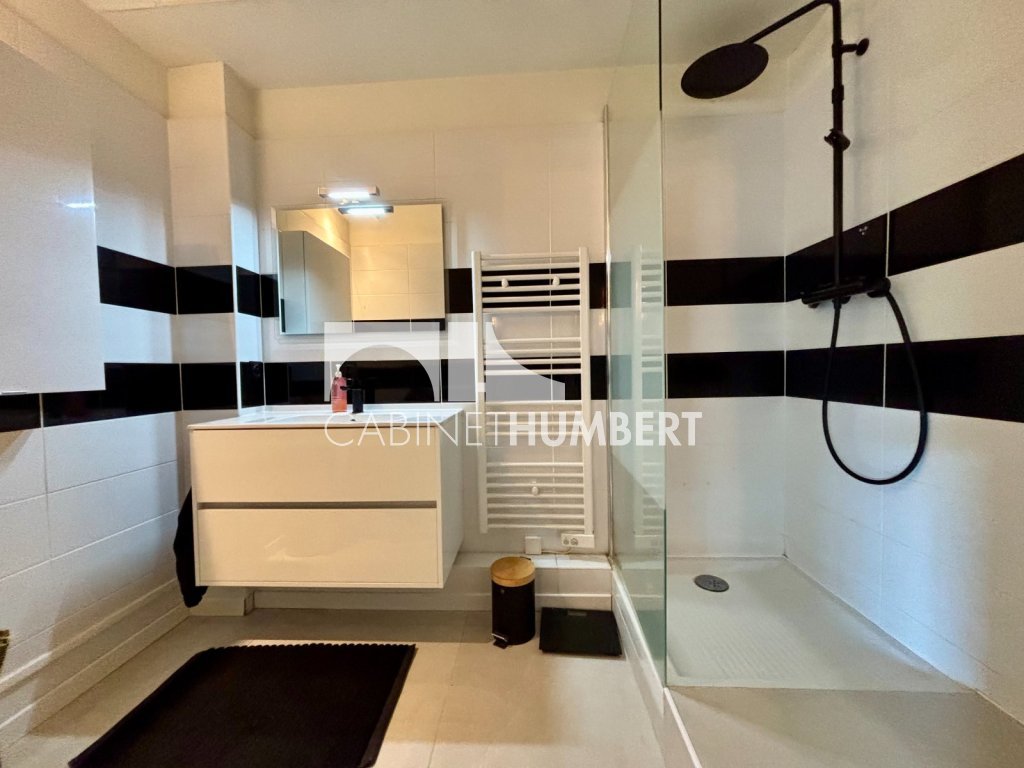 APPARTEMENT T4 A VENDRE - ST ETIENNE FAURIEL - 93 m2 - 260 000 &euro;